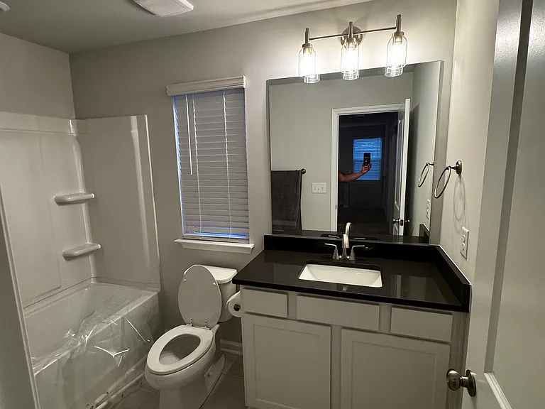 148 Gervais Cir — Photo 5