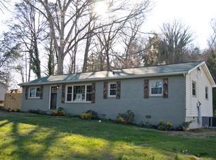 560 E Beaver Creek Dr, Knoxville, TN 37918