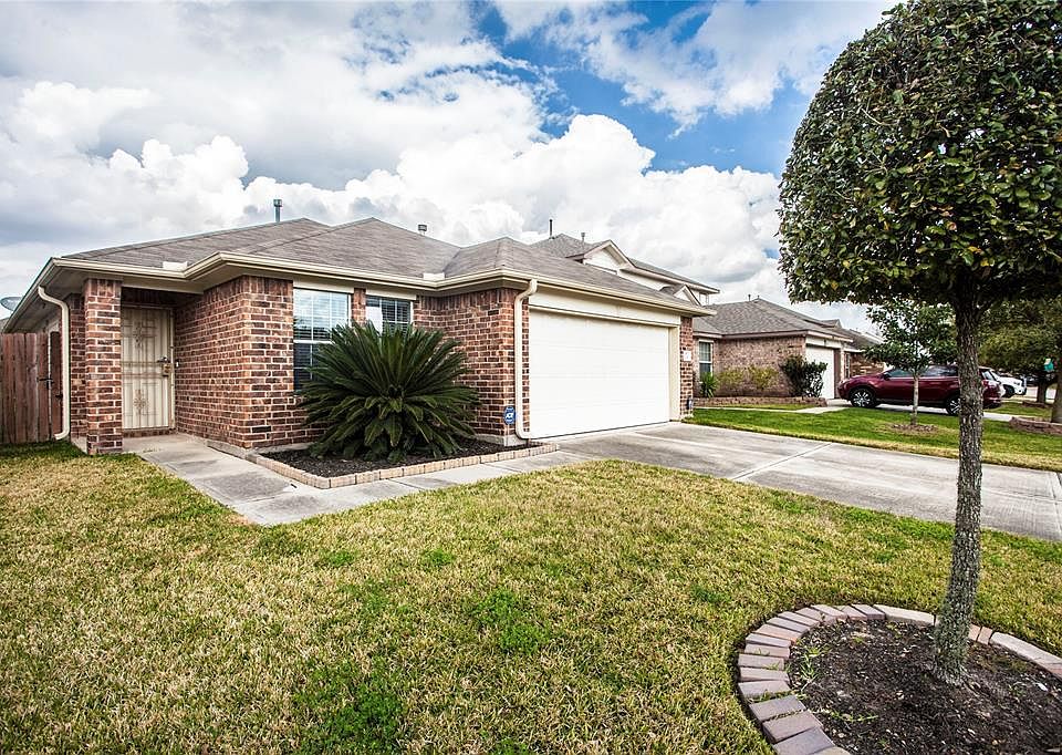 1st image of 2714 Trementina Dr