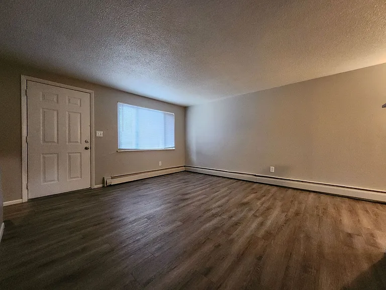 1624 S Cascade Ave #F — Photo 7