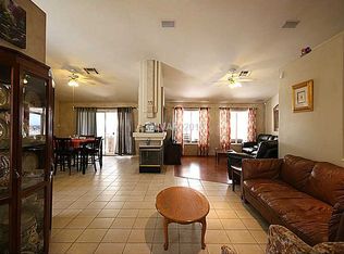 857 Coral Cottage Dr, Henderson, NV 89002