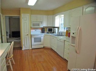 9207 Collingwood Rd, Jeffersontown, KY 40299