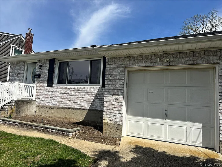 1741 Warren Pl — Photo 24