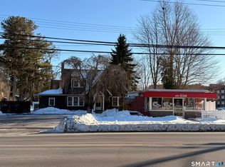 1043 Poquonnock Rd, Groton, CT 06340