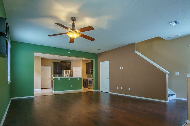 1st image of 8820 Turnstone Shore Ln