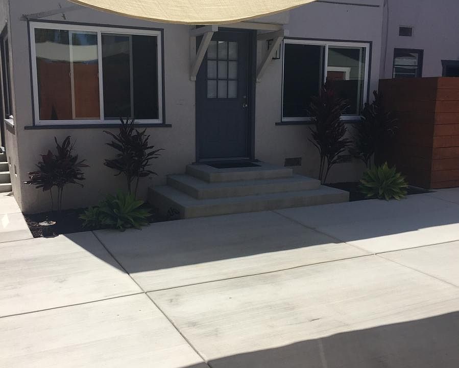 1st image of 3326 Grim Ave