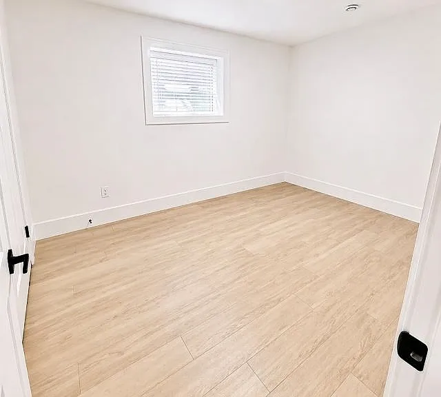 213 Finnigan St #BASEMENT — Photo 5
