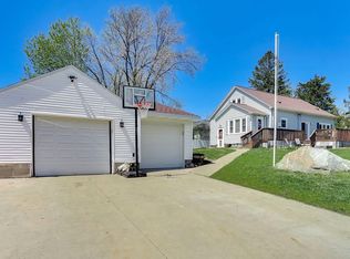 209 Lake St W, Waterville, MN 56096