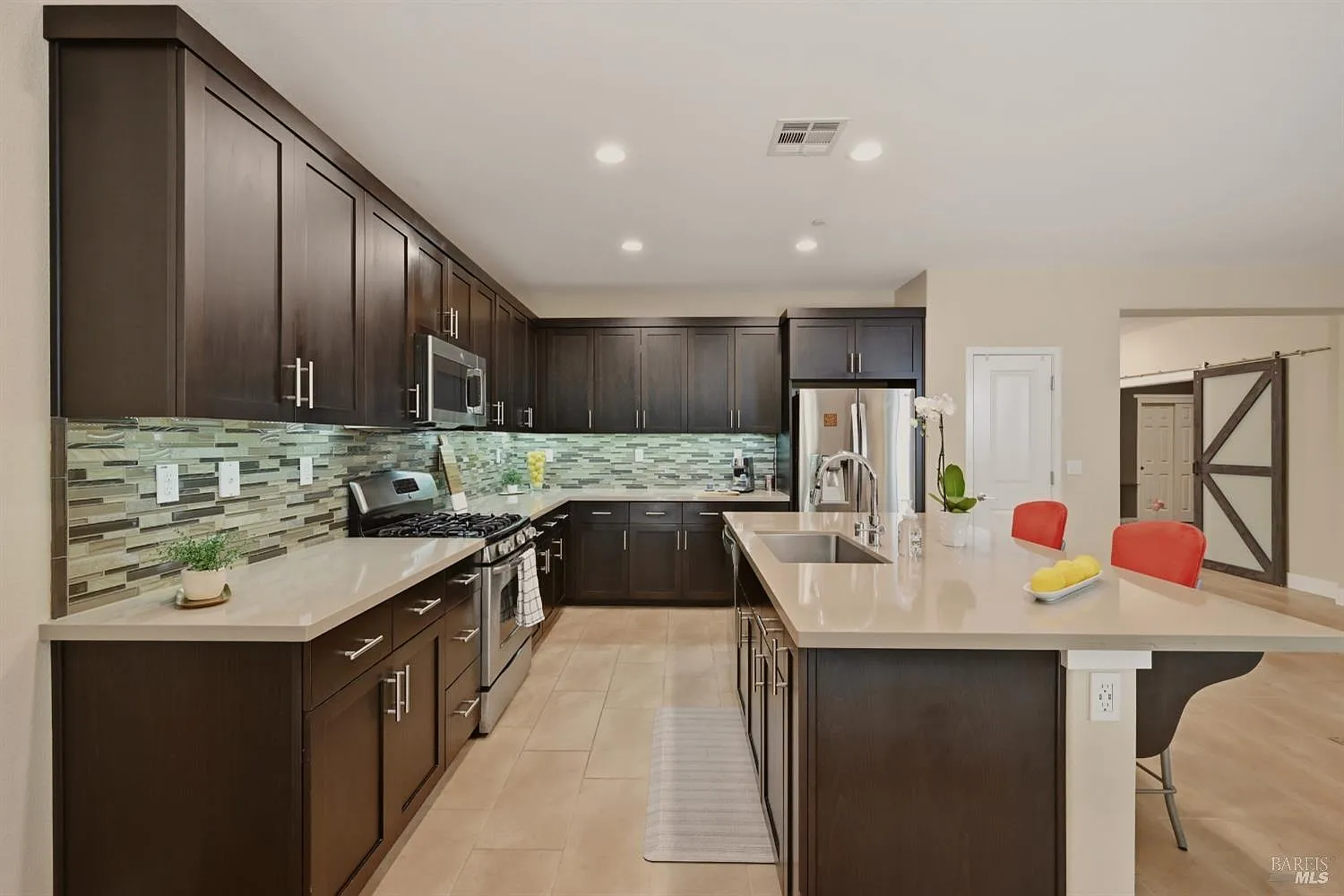 239 Saffron Court - Photo 12