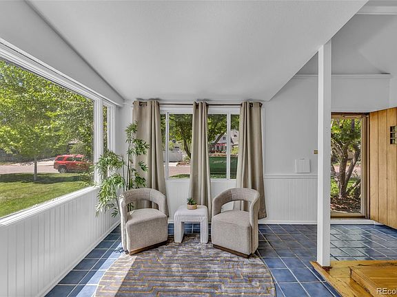4th image of 918 Magnolia Street