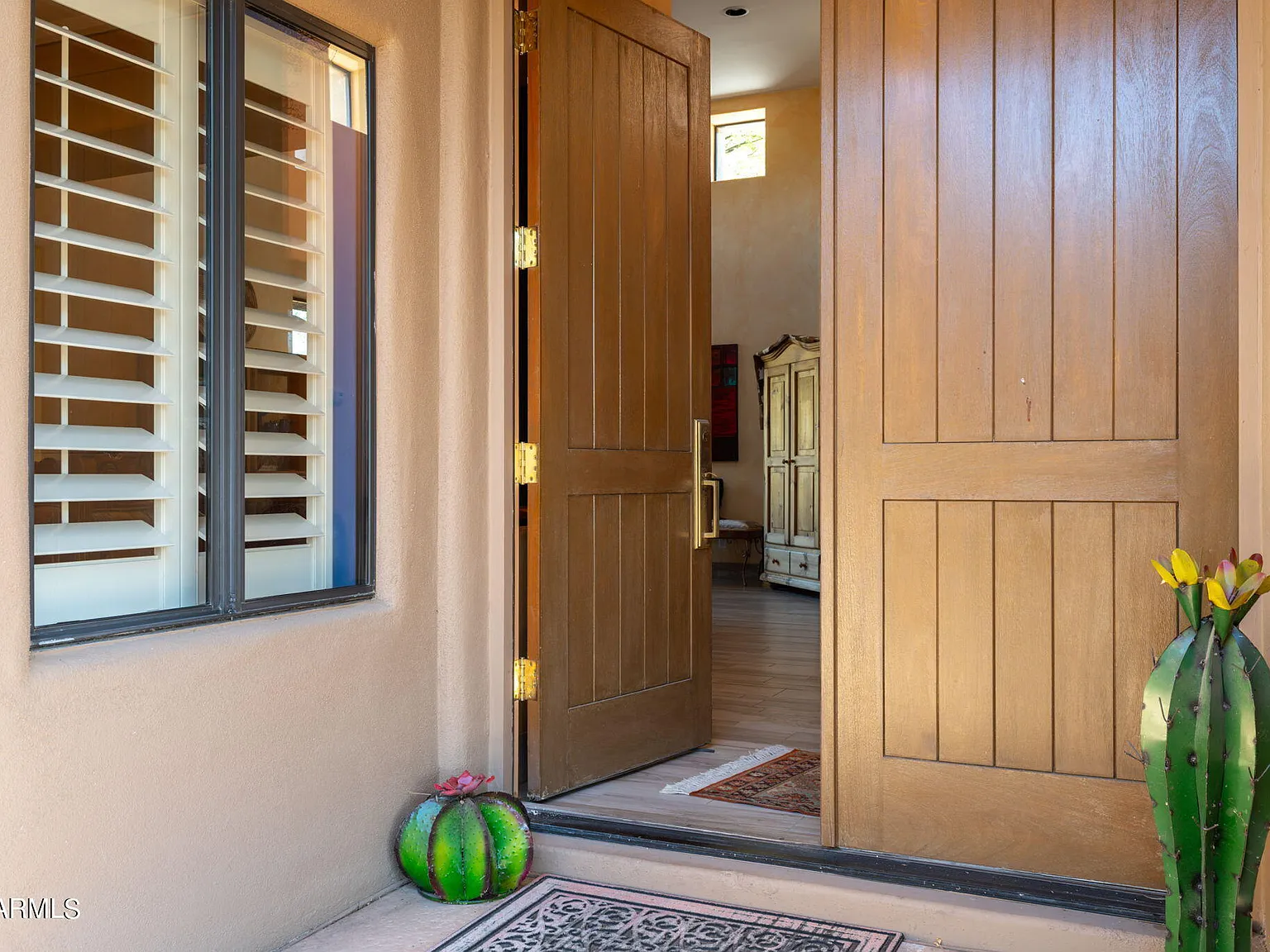 2 bed, 2.5 bath, 2233 sqft, $6,000 — Photo 3