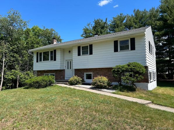1 Holland Ln
