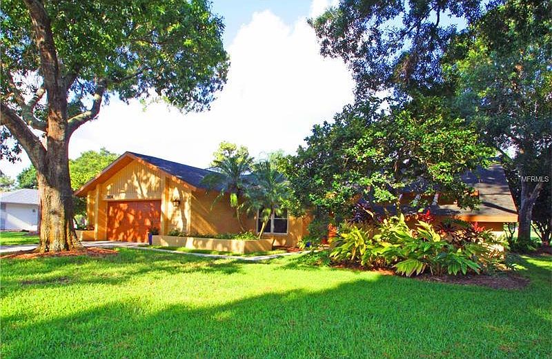 1st image of 3514 Fairway Forest Dr