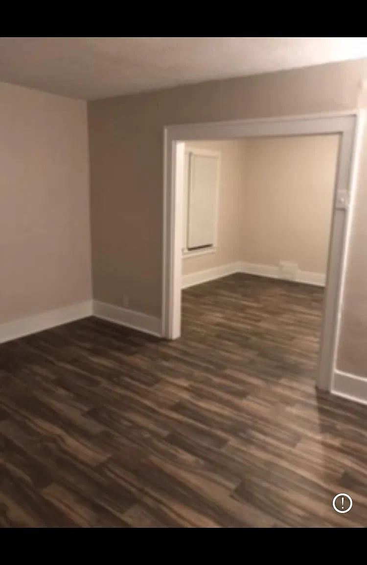 1327 Muskegon Ave NW — Photo 1