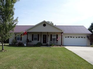 137 Echo Valley Dr, Cookeville, TN 38501