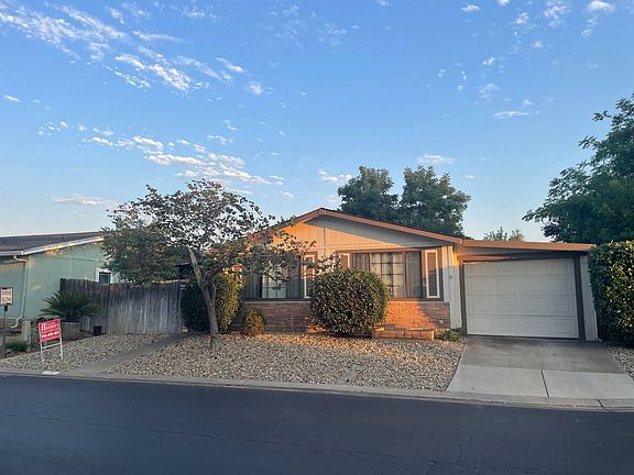 3rd image of 7855 Cottonwood Ln Unit 1