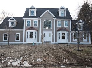 6 Glenmeadow Rd, Andover, MA 01810