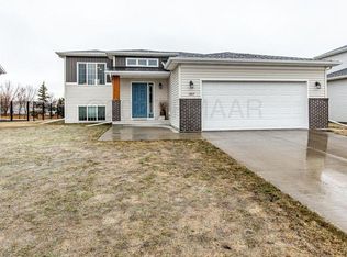 1427 Street Cir S #35, Moorhead, MN 56560