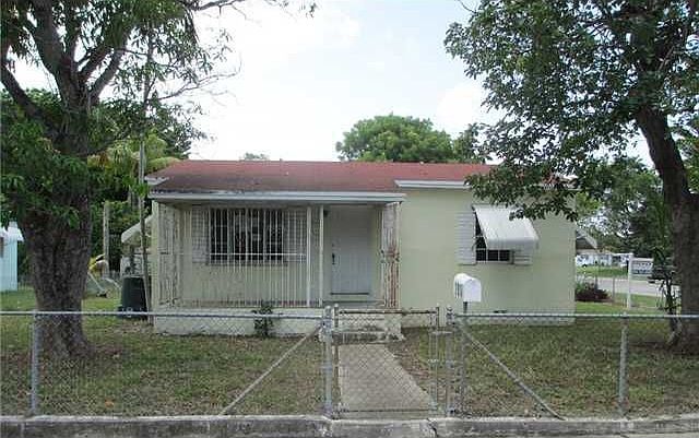 1st image of 205 NW 134th St