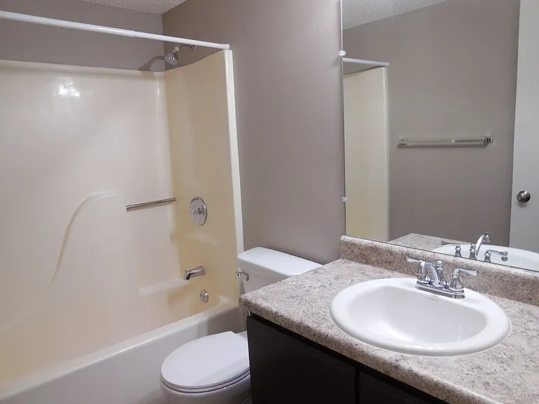 cpa - College Park Apartments — Photo 211