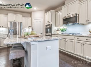 5876 Oak Branch Cir #137, Maiden, NC 28650