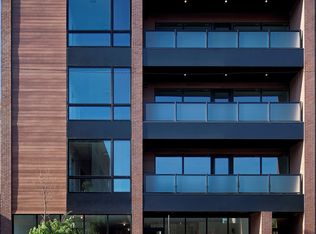 2742 N Lincoln Ave APT 201, Chicago, IL 60614