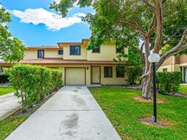 6094 Live Oak Ct, Fort Lauderdale, FL 33319