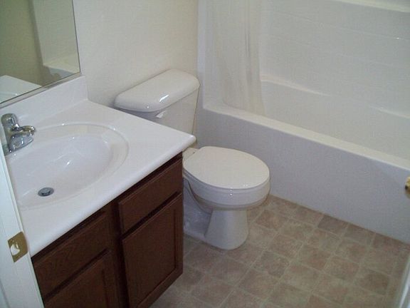 2nd image of 5903 E Paradise Ln