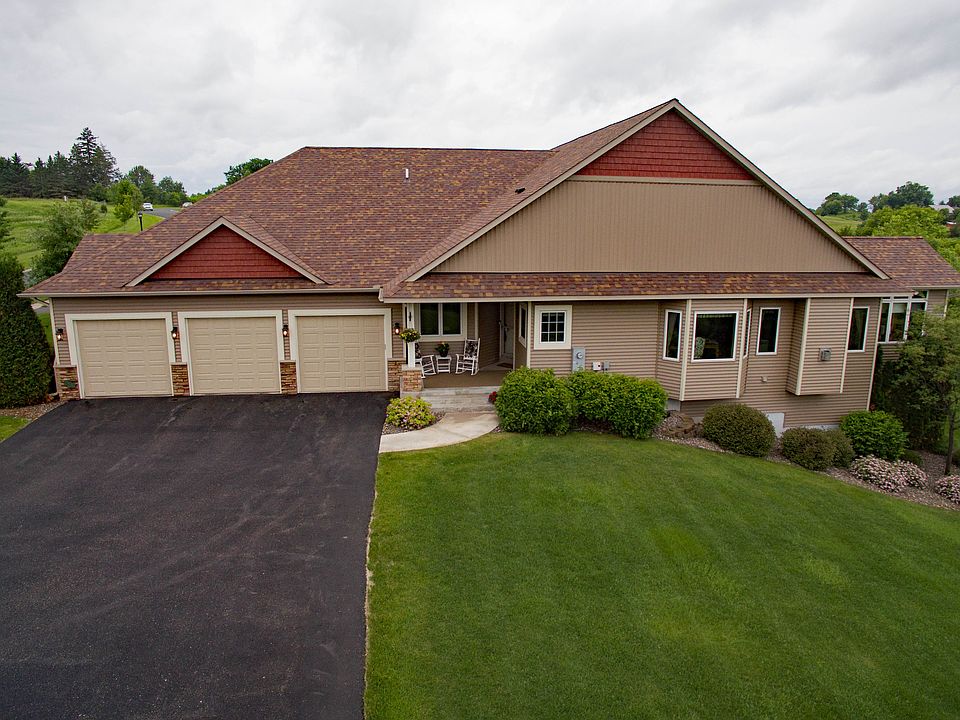 1st image of 21196 Odell Ave N