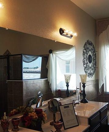 4th image of 205 S Manzanita Dr