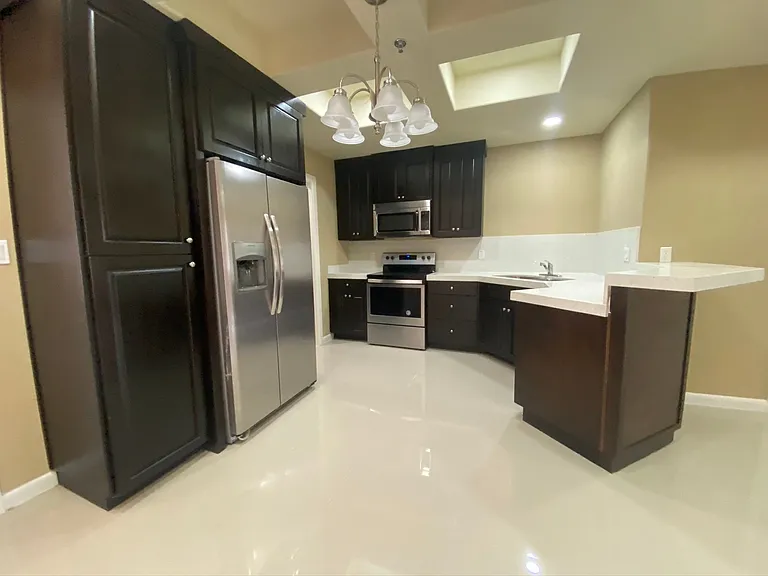 1204 E Pineridge Ave #1 — Photo 6