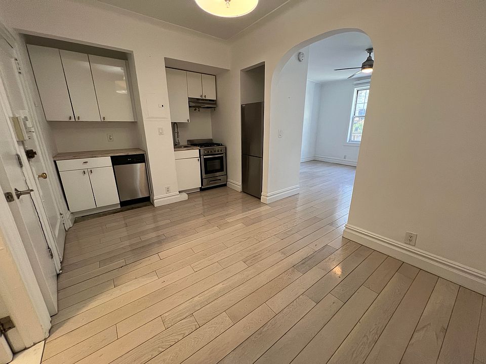1st image of 356 W 20th St APT 1B