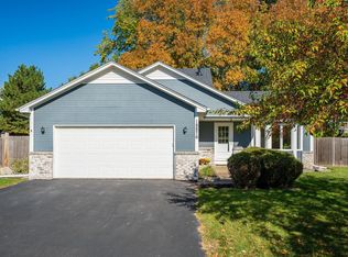 18876 Barrington Dr, Eden Prairie, MN 55346