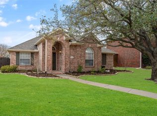 2716 Faxon Dr, Plano, TX 75025