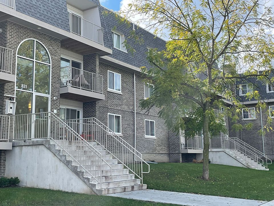1st image of 923 Jonathon Ct APT 8304