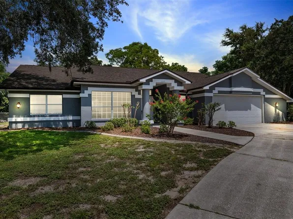 12077 Cromwell Way, Spring Hill, FL 34609