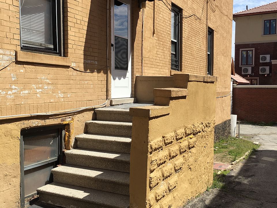 1st image of 2318 Fish Ave APT 1B