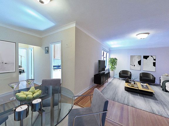 4th image of 1410 York Ave APT 5C