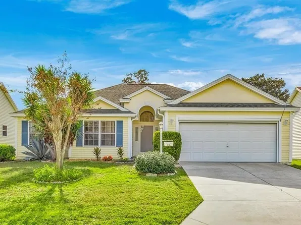 528 Carrera Dr, The Villages, FL 32159