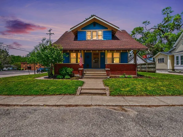 1231 Rosewood Ave, Wayland, MI 49348