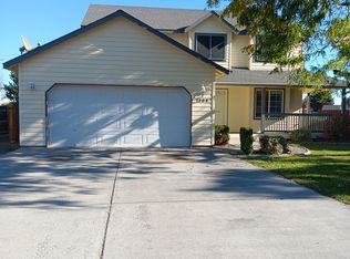 1504 W 35th Loop, Kennewick, WA 99337