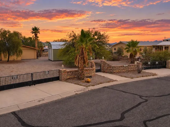 49758 Topaz Ave, Quartzite, AZ 85346