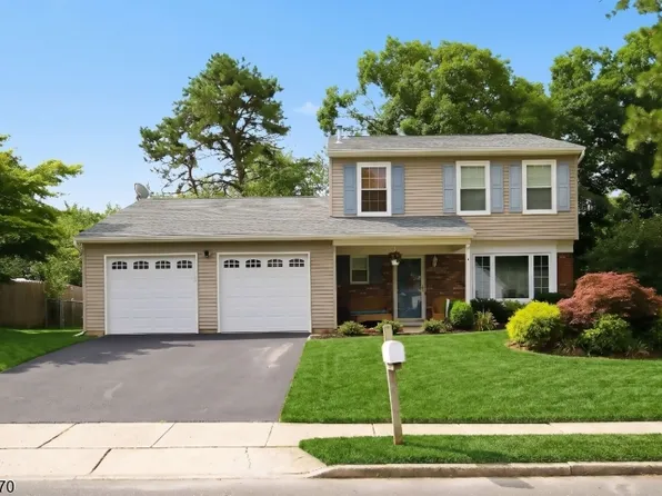 18 Markwood Dr, Howell Twp., NJ 07731