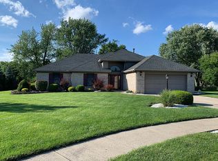 8853 Pebble Ct, Springboro, OH 45066