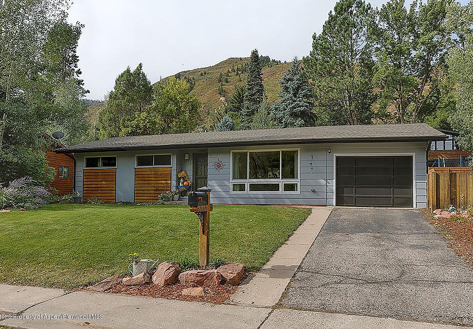 1111 Riverview Dr, Glenwood Springs, CO 81601 Zillow