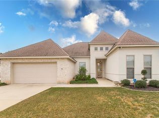 521 Silver Oak Dr, Madisonville, LA 70447