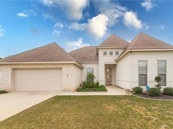 521 Silver Oak Dr, Madisonville, LA 70447