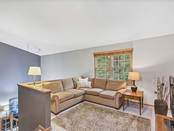 5th image of 20745 Sun Meadow Trl