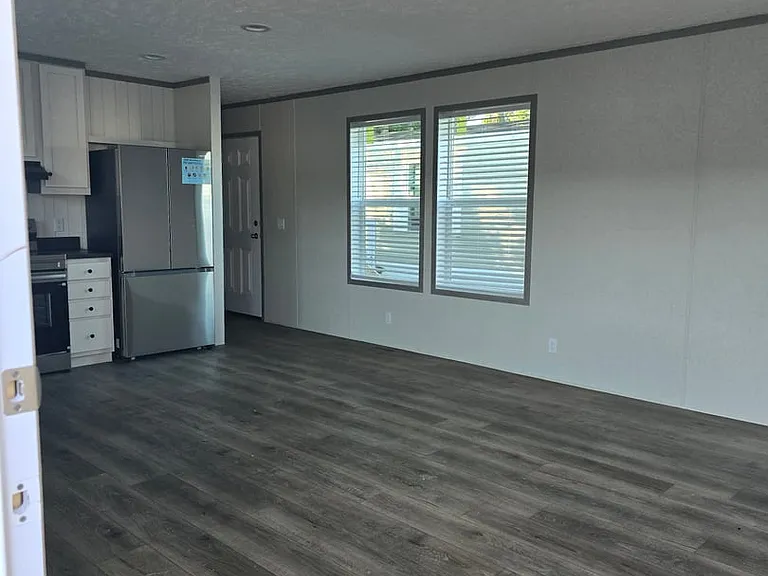 224 Bramel Dr — Photo 6