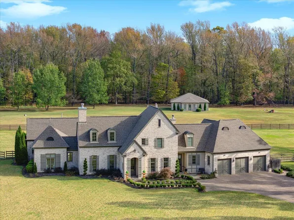 9494 Rocky Hills Dr, Cordova, TN 38018